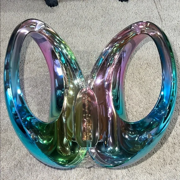 Colorful Iridescent Sculpture Purse - Picture 2 of 3